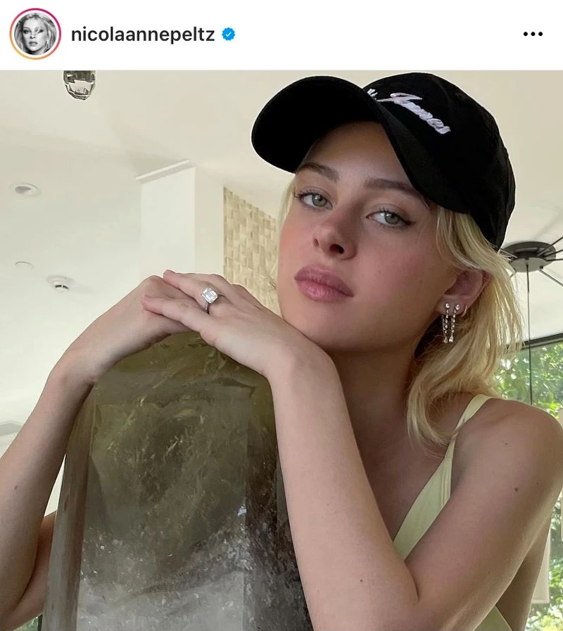 布魯克林貝克漢Brooklyn Beckham與妮寇拉佩茲Nicola Peltz 布魯克林貝克漢Brooklyn Beckham與妮寇拉佩茲Nicola Peltz