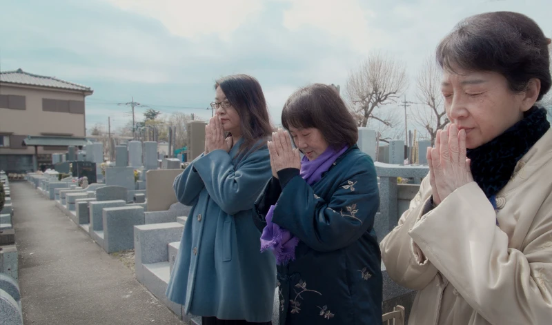 ▲朱家三姐妹前往日本祭拜胡蘭成。(圖/目宿媒體提供) ▲朱家三姐妹前往日本祭拜胡蘭成。(圖/目宿媒體提供)