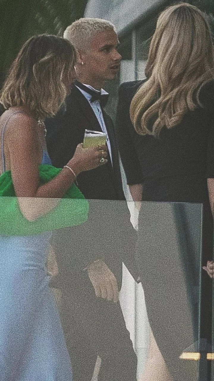 (中)Romeo Beckham,圖片來源:IG @brooklynbeckhamteam (中)Romeo Beckham,圖片來源:IG @brooklynbeckhamteam