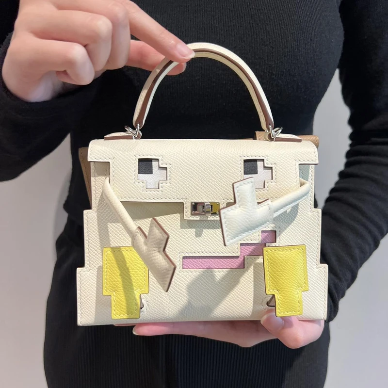 NT 476,500 NT 476,500