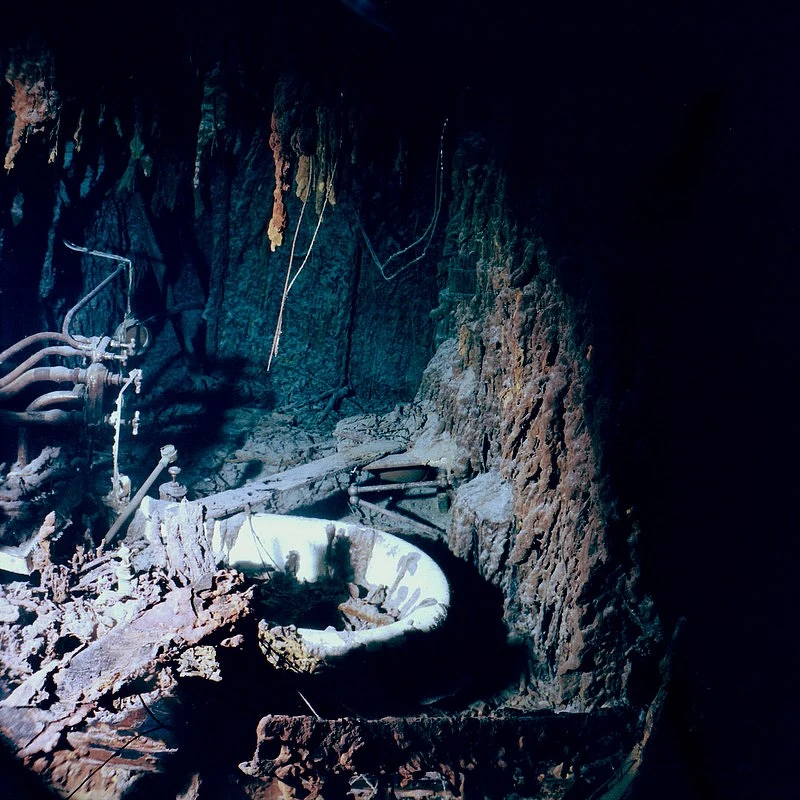 愛德華·史密斯船長的浴室,只看見斑駁的浴缸。(圖:Lori Johnston) 愛德華·史密斯船長的浴室,只看見斑駁的浴缸。(圖:Lori Johnston)