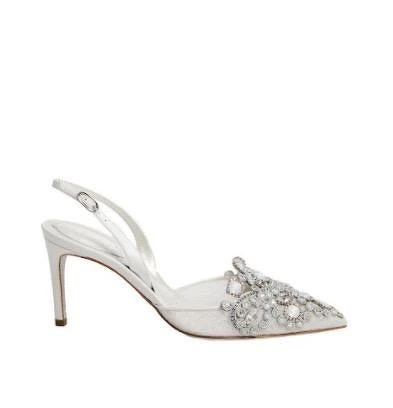 Veneziana水鑽低跟鞋（白色），NT48,000。