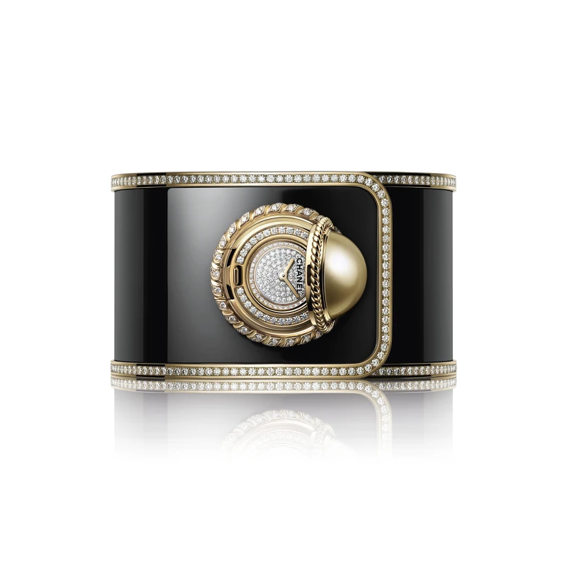 Mademoiselle Privé Bouton_Golden Pearl Motif Cuff