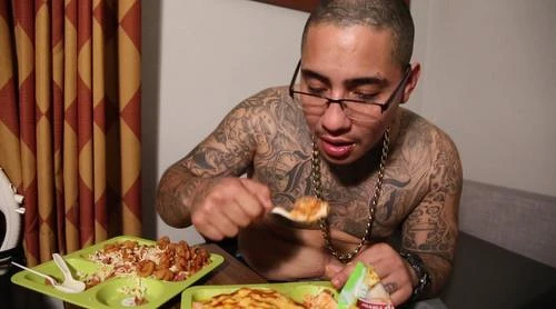 《硬派美食大搜查》內容瞠目結舌