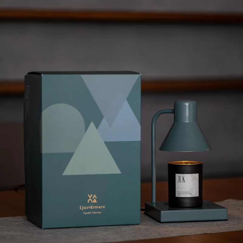 Vana Candles Urban Island都會島嶼香氛蠟燭暖燈禮盒-鼠尾草綠。