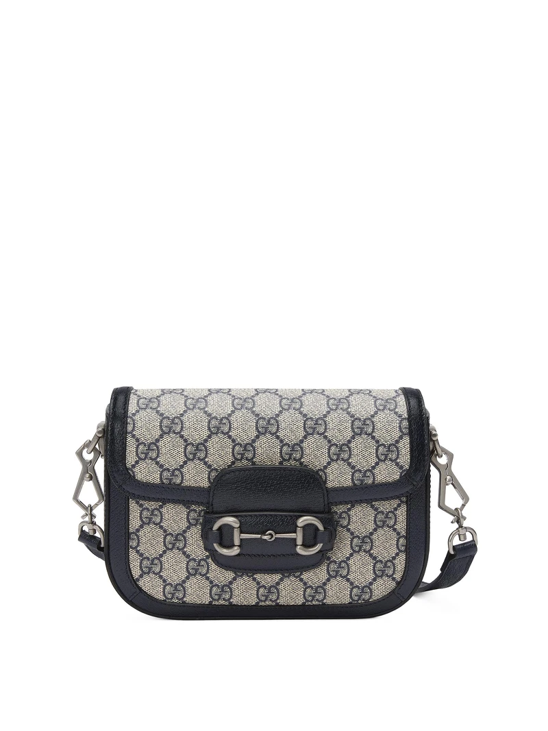 GG Blue午夜藍馬銜鍊肩背包,NT 88,300 GG Blue午夜藍馬銜鍊肩背包,NT 88,300