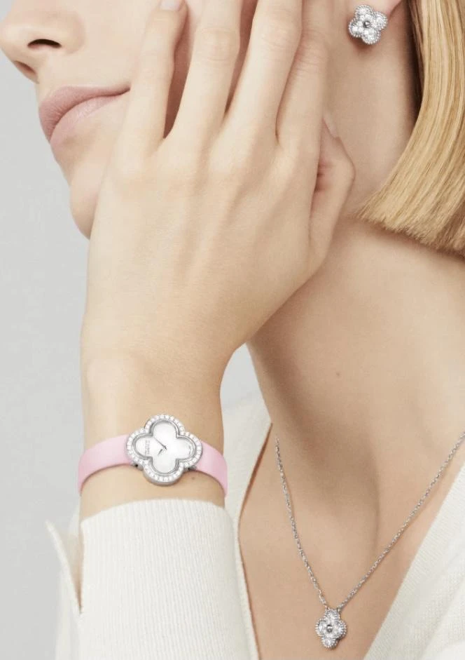 梵克雅寶VCA Alhambra四葉幸運草系列鑽石耳環(Vintage Alhambra) 梵克雅寶VCA Alhambra四葉幸運草系列鑽石耳環(Vintage Alhambra)