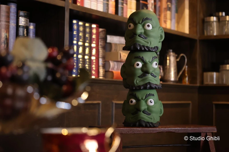 《神隱少女》 頭 搪膠存錢罐 《神隱少女》 頭 搪膠存錢罐