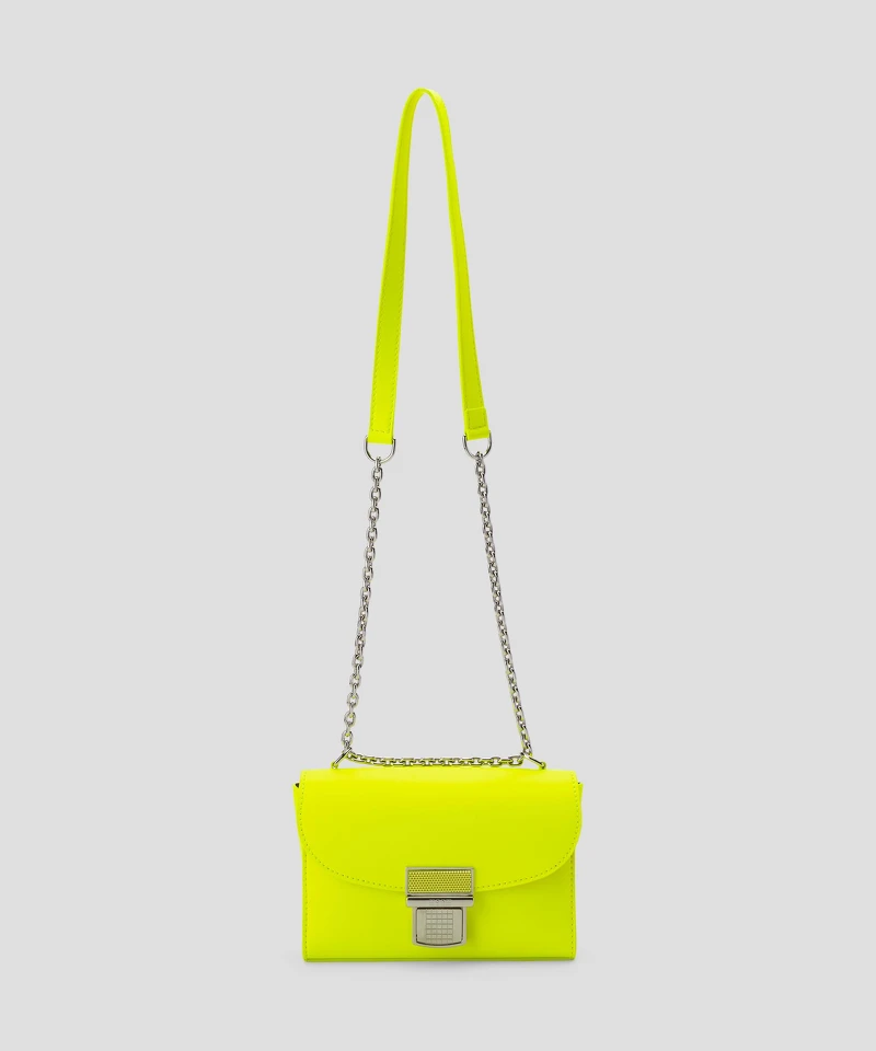 MSGM 中型 CLIC® 螢光黃包,NT15,300。 MSGM 中型 CLIC® 螢光黃包,NT15,300。