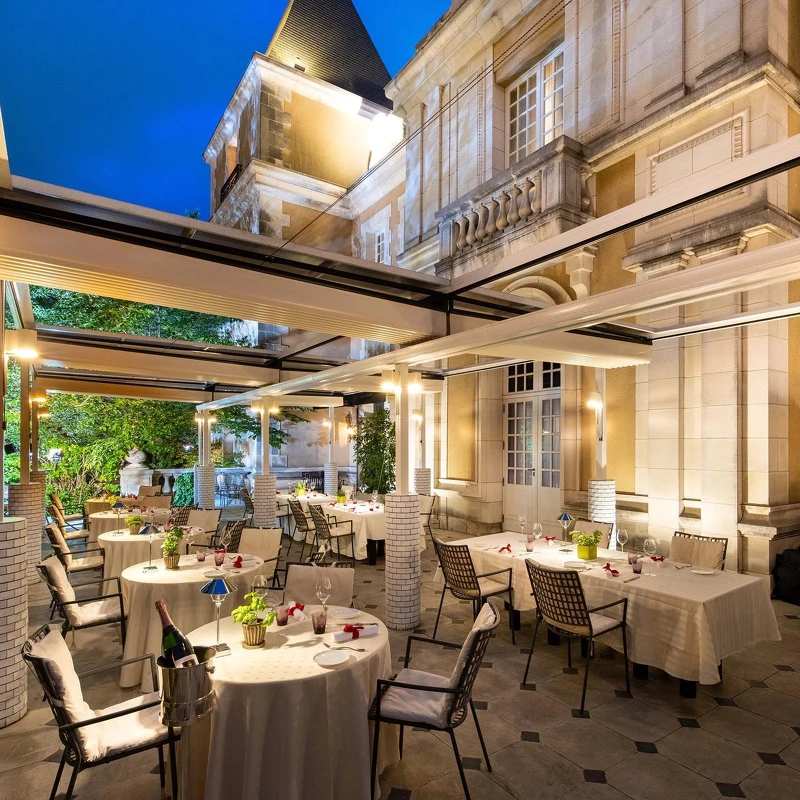 東京惠比壽 Joël Robuchon Restaurant 。