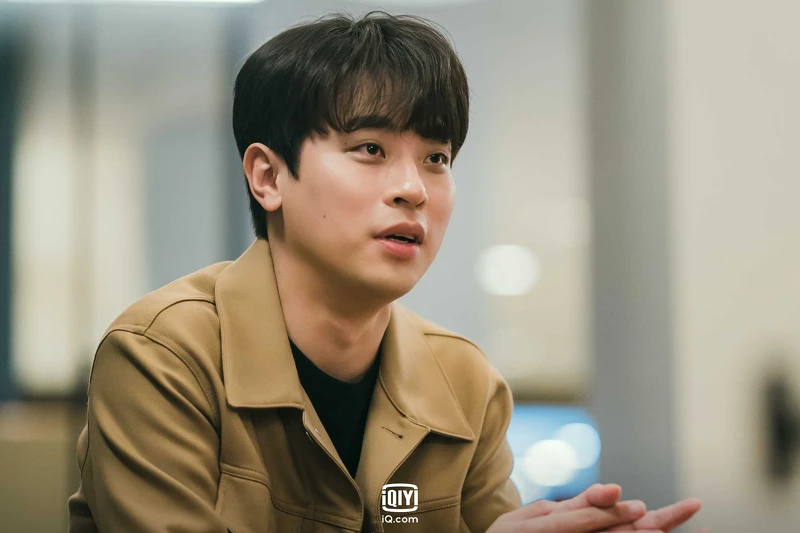 朴正民客串李聖經的相親對象 朴正民客串李聖經的相親對象