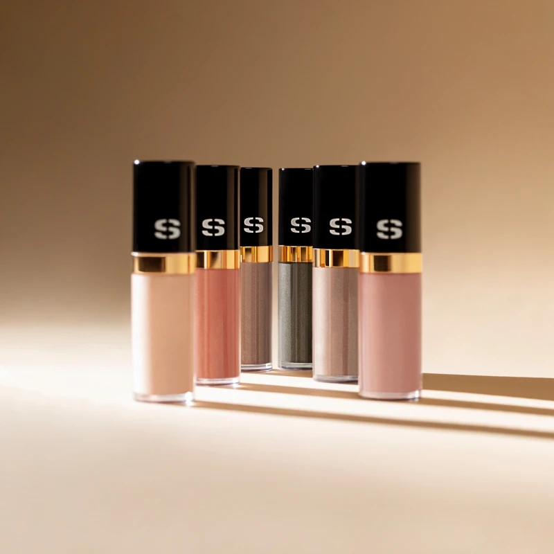 Sisley植物光感眼影晶露情境圖。 Sisley植物光感眼影晶露情境圖。