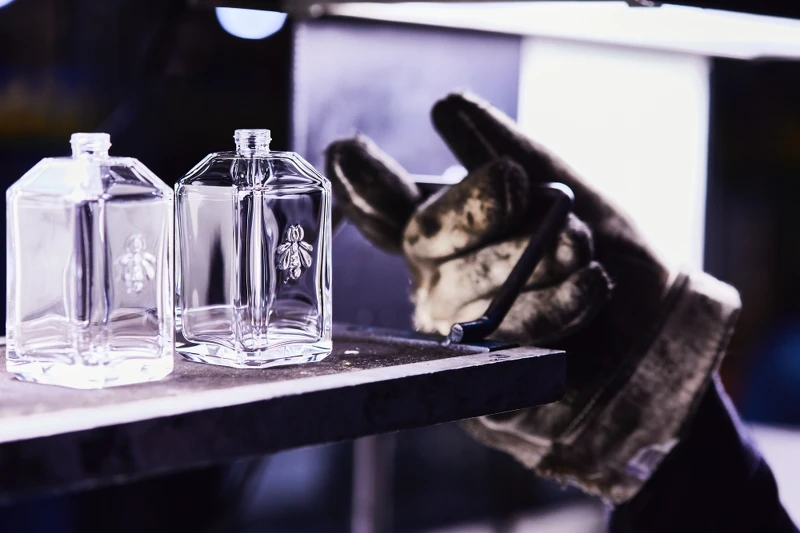 嬌蘭藝術沙龍系列製作情境圖。