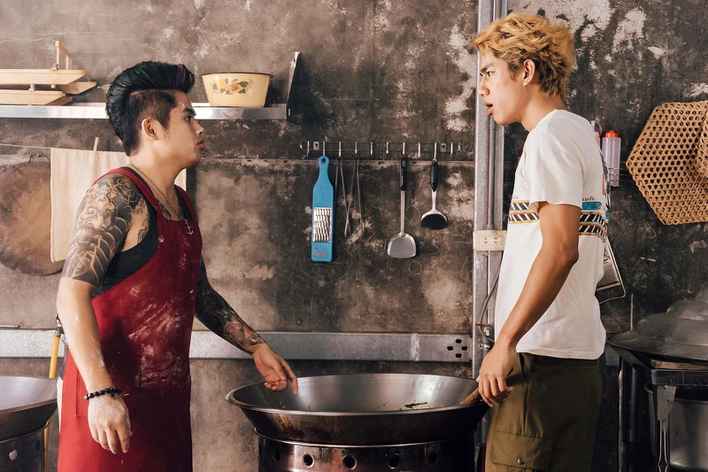 ▲▼劇中張再興為了送便當給風田，向朱軒洋請教廚藝，「田興CP」引起許多討論。（圖 /公視提供）