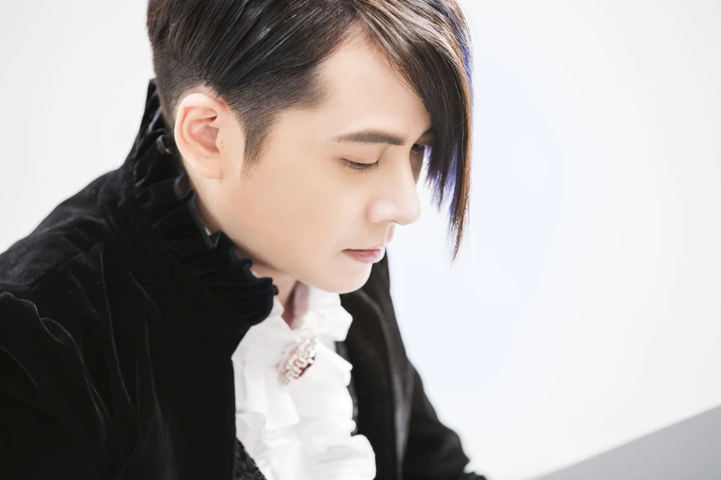 亞洲流行鋼琴大師V.K克睽違三年再次到高雄演出(圖 / 小巨人音樂提供) 亞洲流行鋼琴大師V.K克睽違三年再次到高雄演出(圖 / 小巨人音樂提供)