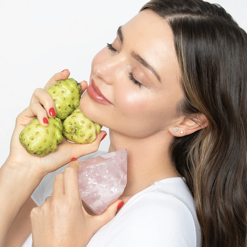 米蘭達可兒致力天然有機、友善環境、正向思考的理念,創立KORA Organics可瀾有機。 米蘭達可兒致力天然有機、友善環境、正向思考的理念,創立KORA Organics可瀾有機。