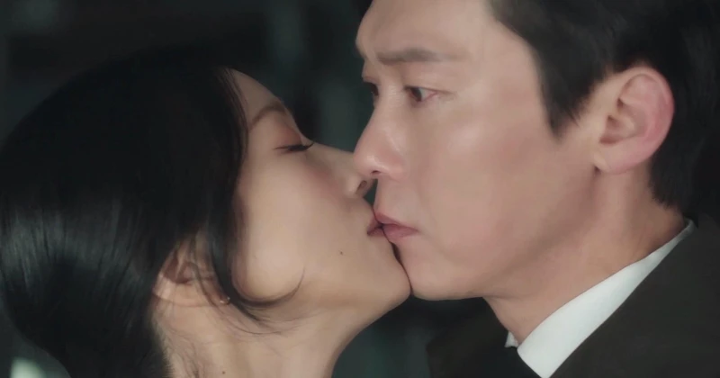 《夏娃的醜聞》拉艾主動親吻姜允謙