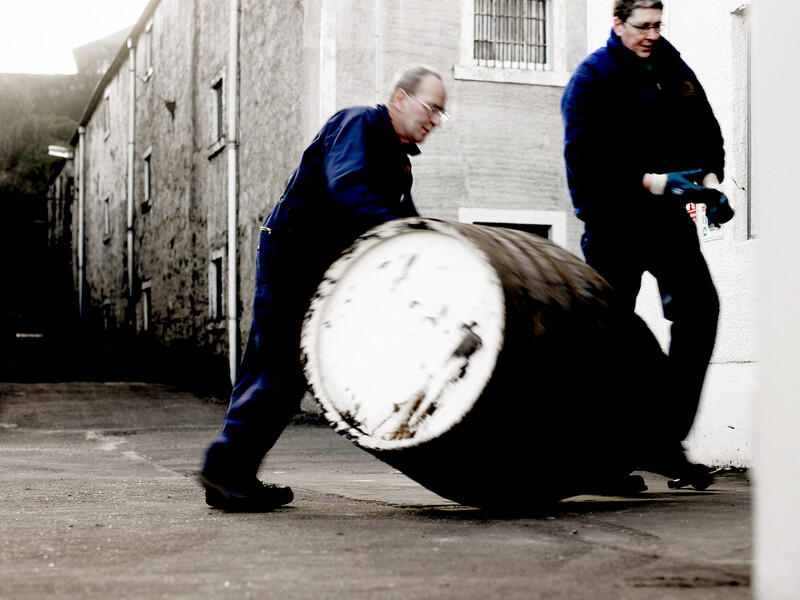 布納哈本在英國烈酒指標賽事屢獲大獎。 布納哈本在英國烈酒指標賽事屢獲大獎。