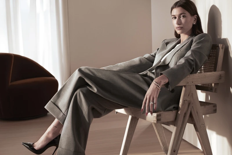 海莉鮑德溫Hailey Bieber任Tiffany & Co.品牌全球代言人、Tiffany T系列全新代言人