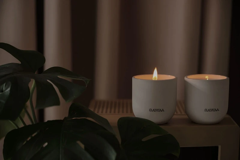 SAWAA慕橙香氛蠟燭情境。