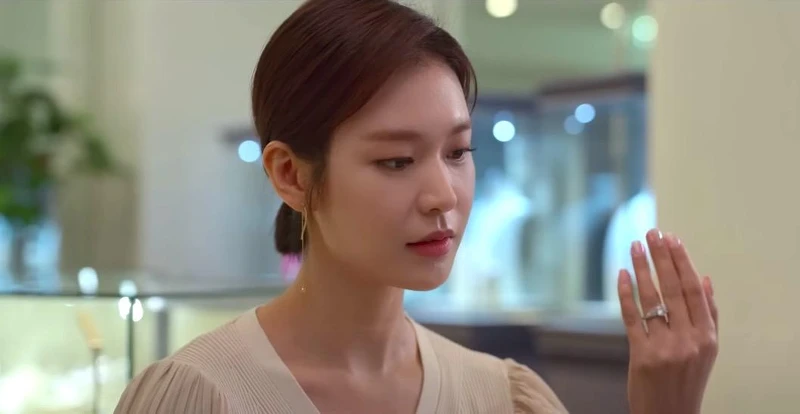 《再婚上流》鄭釉珍 飾演 陳宥熙 《再婚上流》鄭釉珍 飾演 陳宥熙