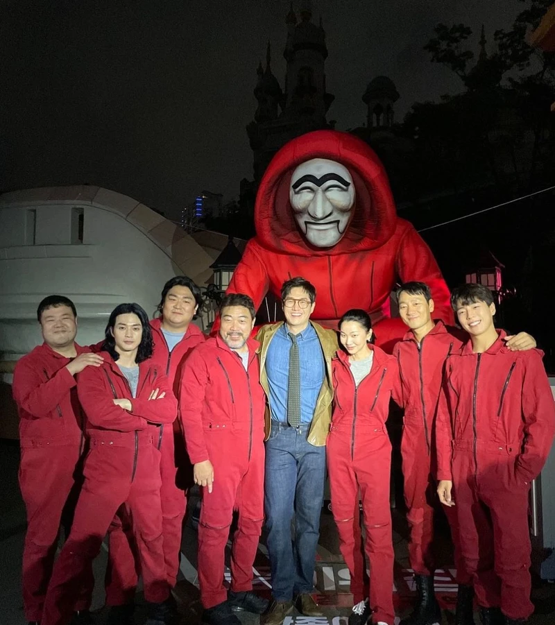 《紙房子:韓國篇》強盜團演員群 《紙房子:韓國篇》強盜團演員群