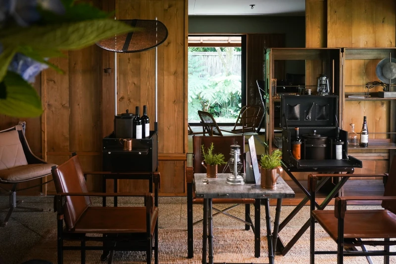 PRIZMIC & BRILL 野奢家具系列台灣由CN獨家代理。 PRIZMIC & BRILL 野奢家具系列台灣由CN獨家代理。