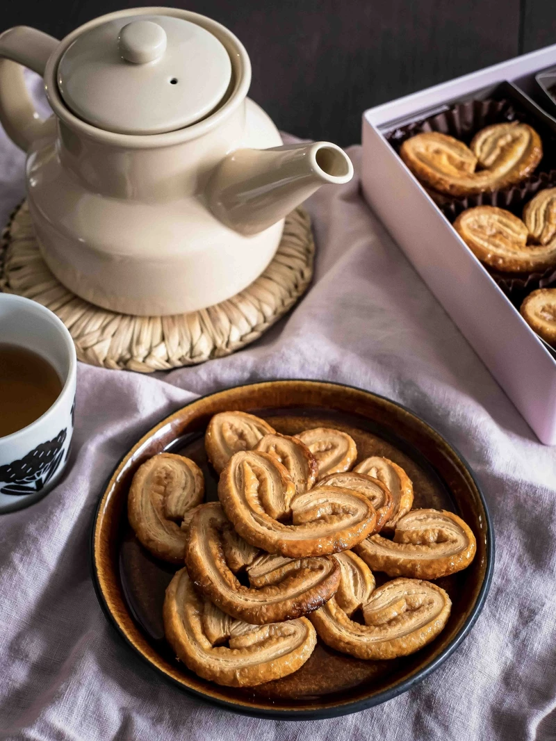 深受歡迎的蝴蝶酥與餅乾也是經典必買甜點。 深受歡迎的蝴蝶酥與餅乾也是經典必買甜點。