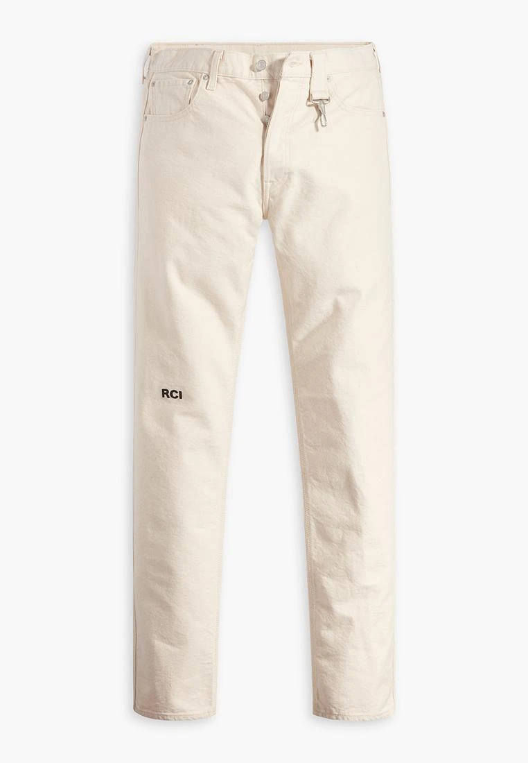 NT 5,900