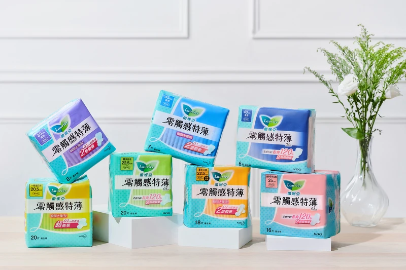 零觸感特薄系列,兼具輕巧貼身與加倍吸收效果。 零觸感特薄系列,兼具輕巧貼身與加倍吸收效果。