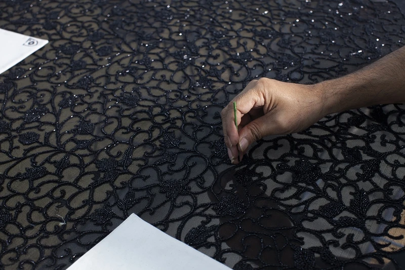 刺繡洋裝 @Prarthna Singh 刺繡洋裝 @Prarthna Singh