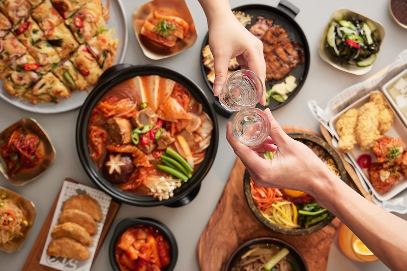 韓式料理《初瓦》插旗西門町 韓式料理《初瓦》插旗西門町