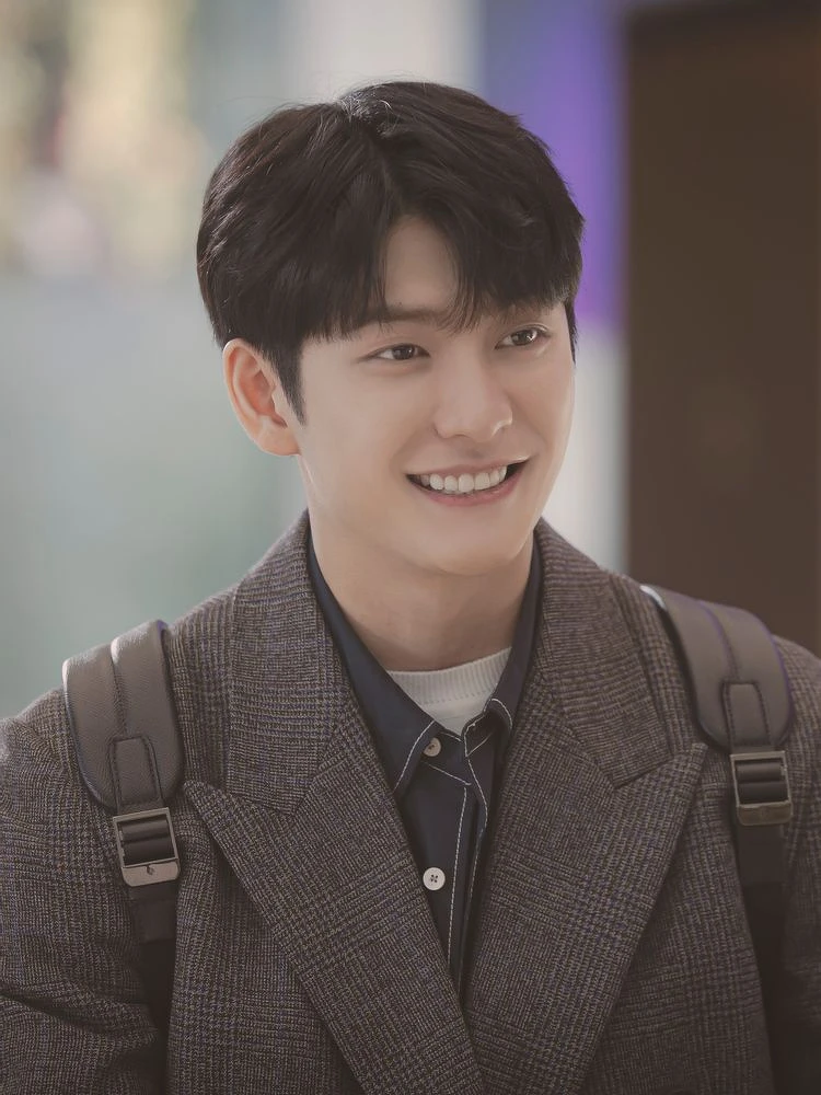 《非常律師禹英禑》姜泰武擔任男主角 《非常律師禹英禑》姜泰武擔任男主角