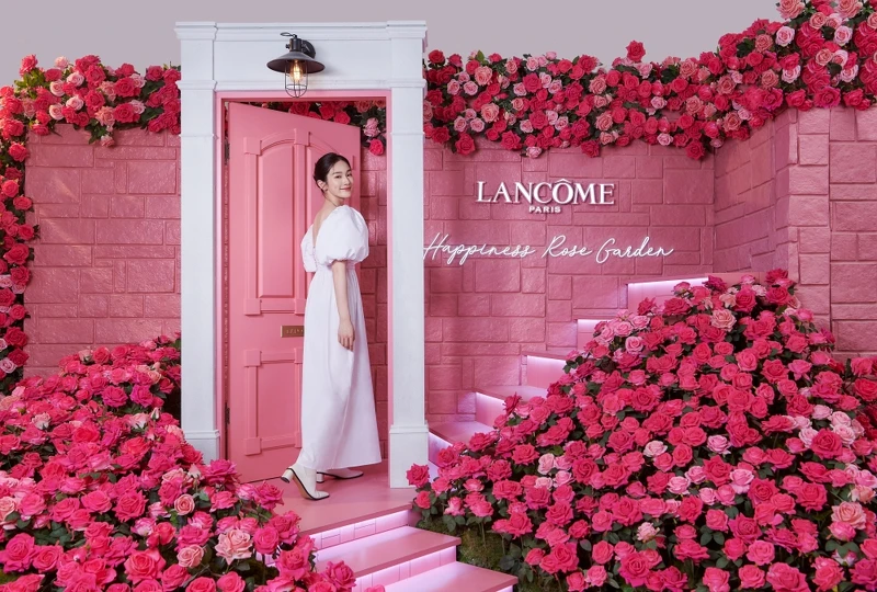 蘭蔻2022幸福玫瑰花園萬朵玫瑰花海區。