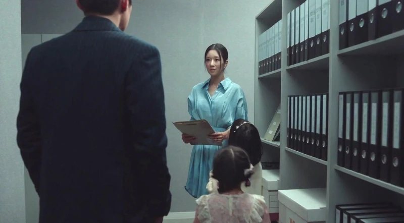 《夏娃的醜聞》拉艾進入密室被姜允謙發現