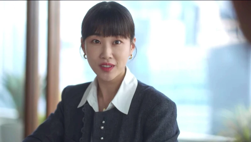 《非常律師禹英禑》河允景飾演朴恩斌大學同窗