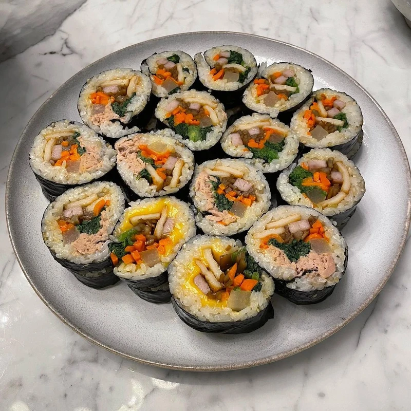 孫藝珍豪華紫菜包飯 孫藝珍豪華紫菜包飯