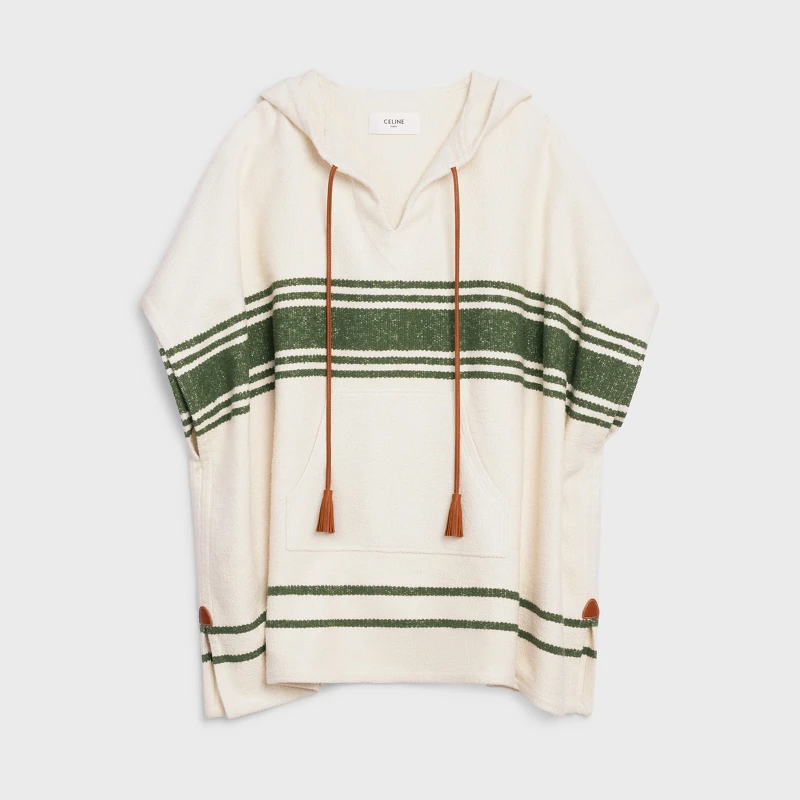 CELINE 條紋抽繩連帽上衣,NT86,000。 CELINE 條紋抽繩連帽上衣,NT86,000。