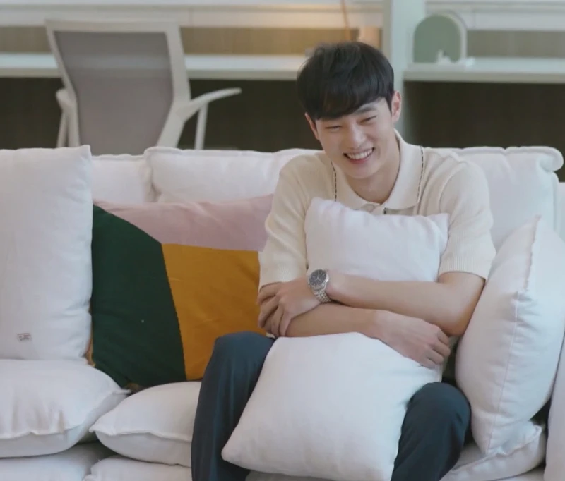 《換乘戀愛2》元彬被同袍爆料本人更帥