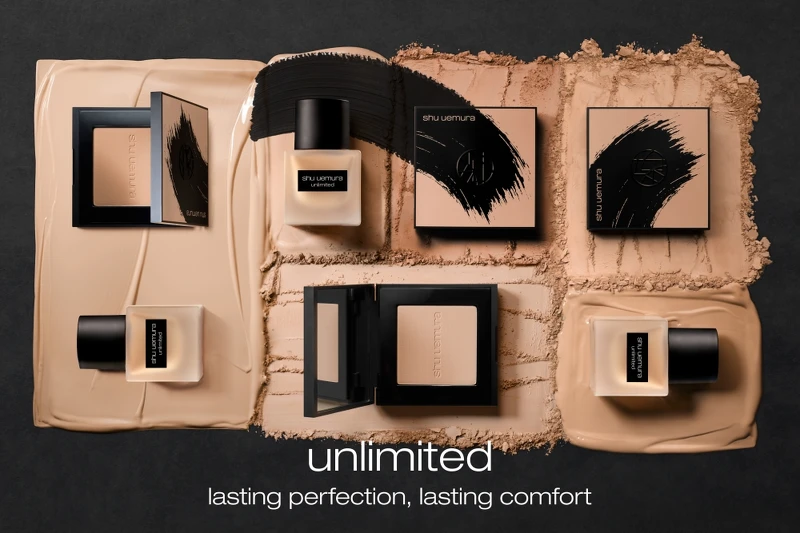 SHU UEMURA植村秀無極限保濕柔霧粉餅主視覺。