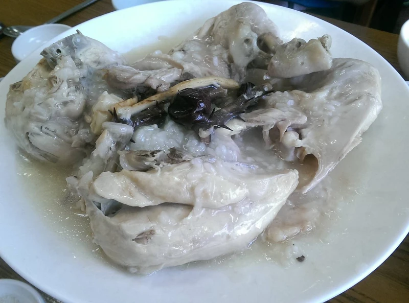 城北洞鍋巴雞白熟的藥膳鍋巴燉雞套餐-雞白熟