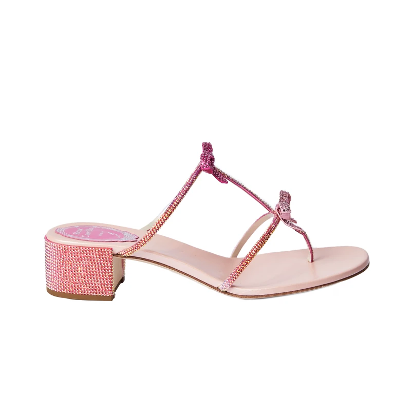 Rene Caovilla 粉色粗跟鞋,價格店洽。 Rene Caovilla 粉色粗跟鞋,價格店洽。