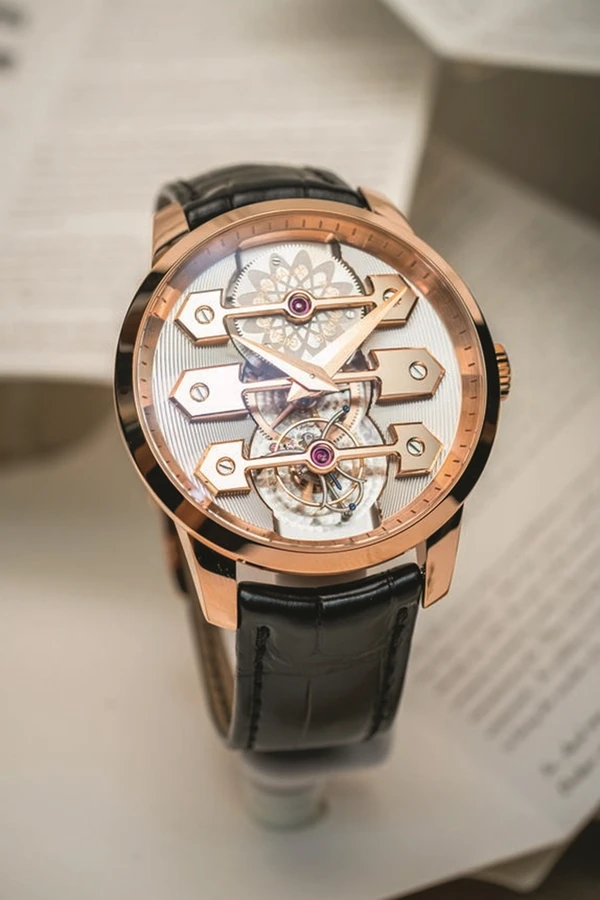 Girard-Perregaux 芝柏 Girard-Perregaux 芝柏