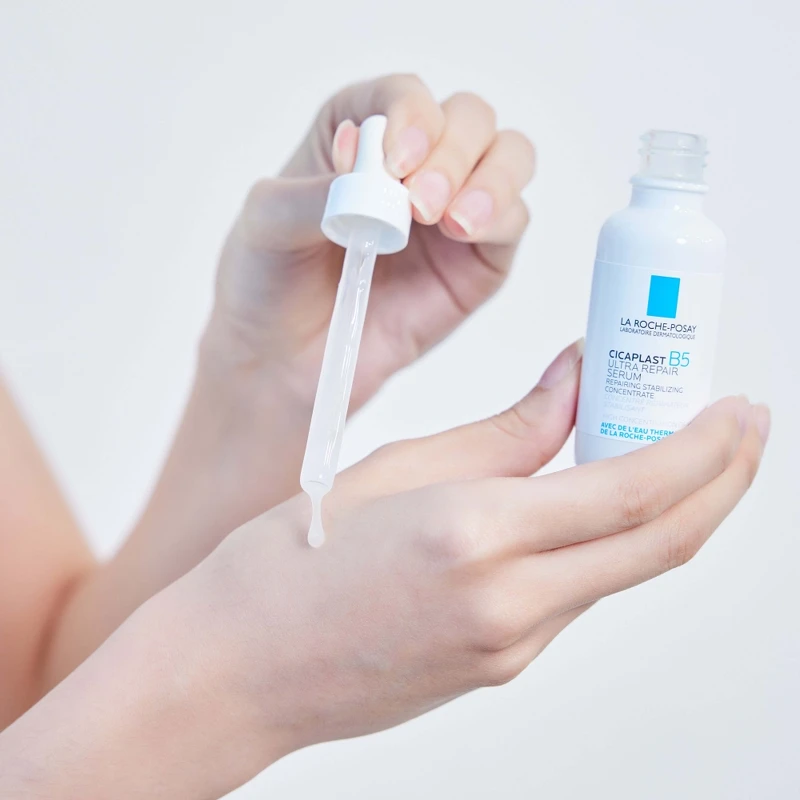 理膚寶水B5瞬效全面修復精華質地。