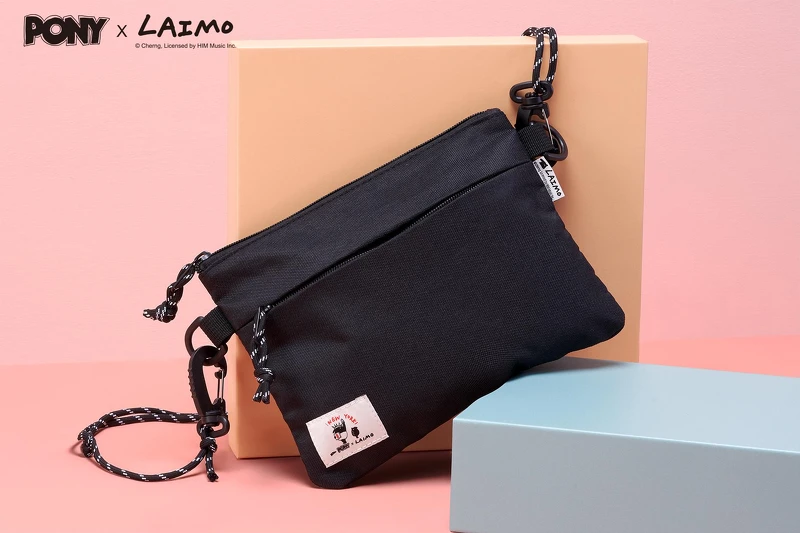 黑色側背包，NT 480