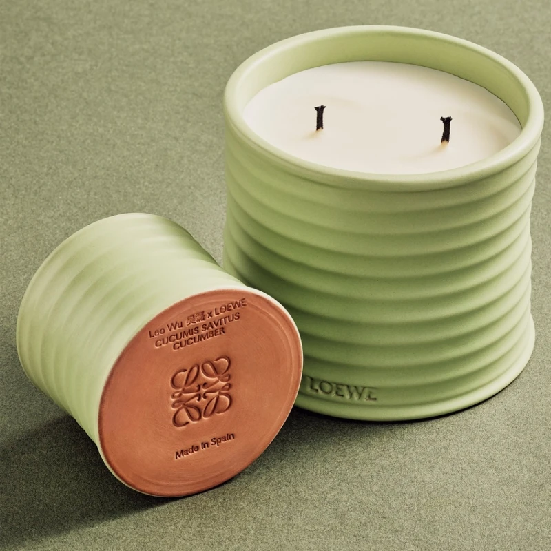 LOEWE小黃瓜香氛蠟燭小款NT2800、中款NT6200