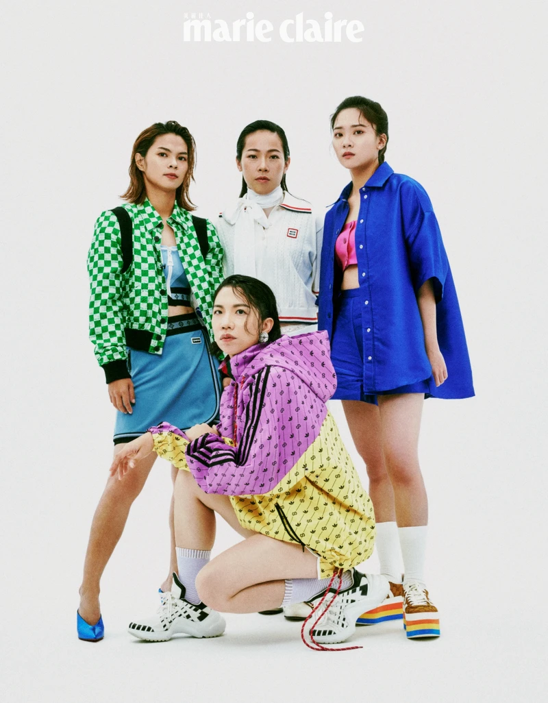 許淑淨/綠色格紋外套、淺藍色運動背心、淺藍色運動短褲,all by Louis Vuitton;藍色高跟鞋,Christian Louboutin。譚雅婷/白色Polo衫、白色薄紗內搭、白色內搭褲、白色及膝裙、白色長襪,all by Miu Miu;白色皮靴,Gucci。姜巧文/藍色襯衫式外套、粉紅色背心、藍色短褲,all by Sandro;高筒運動鞋,Gucci x adidas。程文欣/印花連帽外套、印花短褲,both by Gucci x adidas;耳環,Miu Miu;白色球鞋,Louis Vuitton。 許淑淨/綠色格紋外套、淺藍色運動背心、淺藍色運動短褲,all by Louis Vuitton;藍色高跟鞋,Christian Louboutin。譚雅婷/白色Polo衫、白色薄紗內搭、白色內搭褲、白色及膝裙、白色長襪,all by Miu Miu;白色皮靴,Gucci。姜巧文/藍色襯衫式外套、粉紅色背心、藍色短褲,all by Sandro;高筒運動鞋,Gucci x adidas。程文欣/印花連帽外套、印花短褲,both by Gucci x adidas;耳環,Miu Miu;白色球鞋,Louis Vuitton。