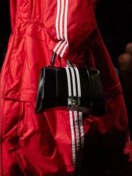 Photo/ Balenciaga