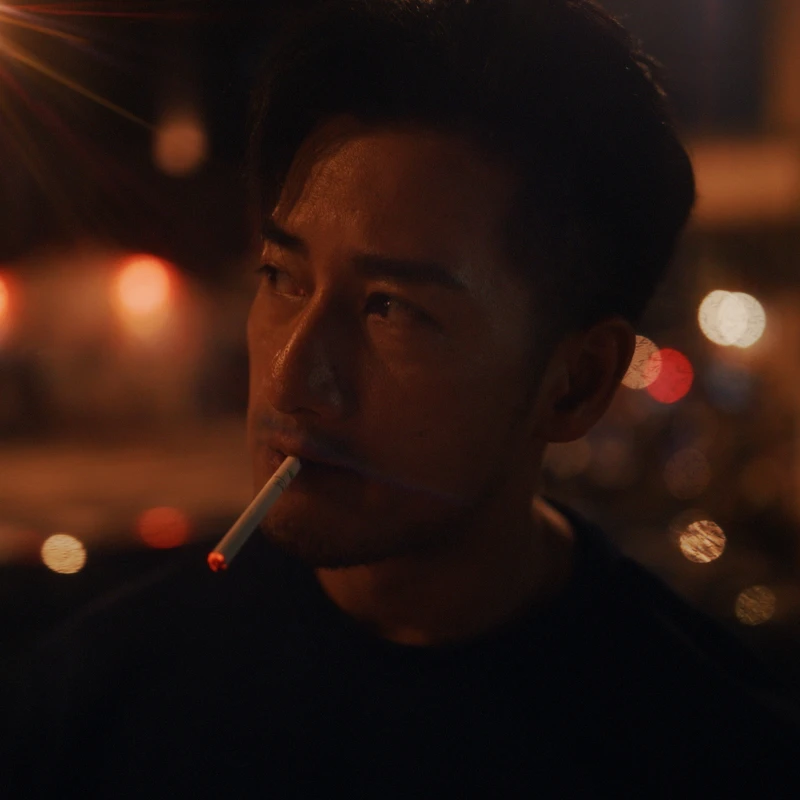 MV以新手爸爸身分入鏡,周孝安去年也升格為父親角色,對於該角色心有戚戚 MV以新手爸爸身分入鏡,周孝安去年也升格為父親角色,對於該角色心有戚戚