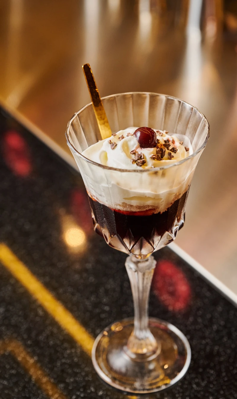 由知名調酒師Nick Huang專門獨家設計調配的「嚮辣黑森林」。